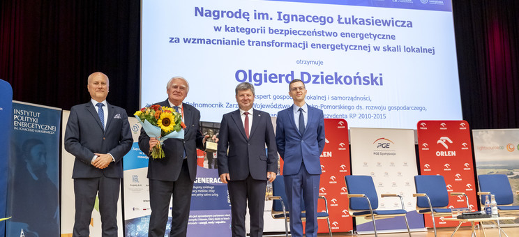 Od lewej: prof. Jarosław Sęp, Olgierd Dziekoński, prof. Piotr Koszelnik, prof. PRz Mariusz Ruszel,