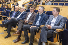 Przedstawiciele Wydziału Budowy Maszyn i Lotnictwa,