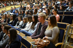 [FOTO] Rekordowa liczba zgłoszeń na seminarium chemiczne